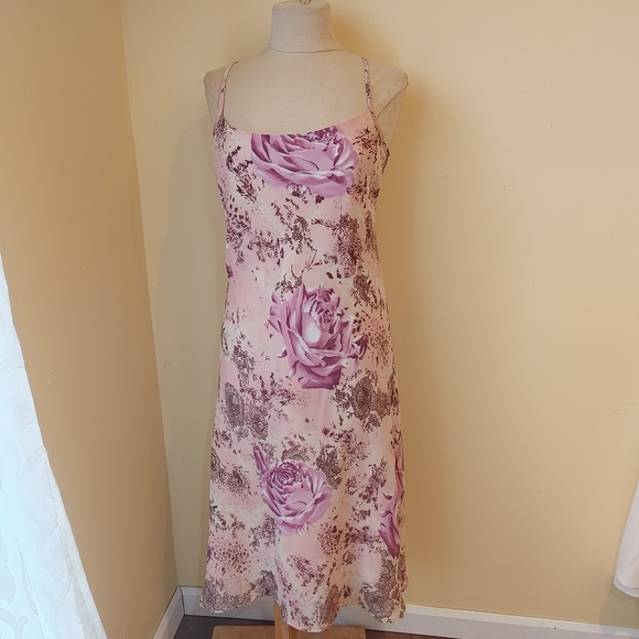 Tessuti Petite Dresses & Skirts - Spaghetti straps chiffon casual purple floral print dress size 12